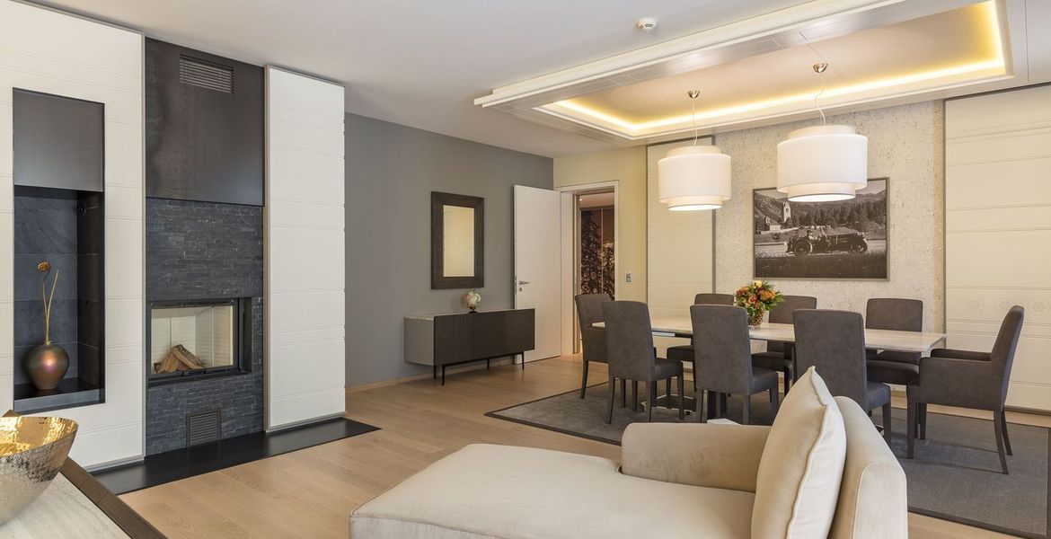 Luxuriously apartment five-bedroom