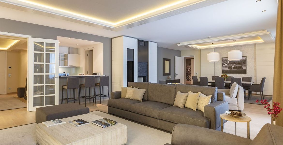 Luxuriously apartment five-bedroom