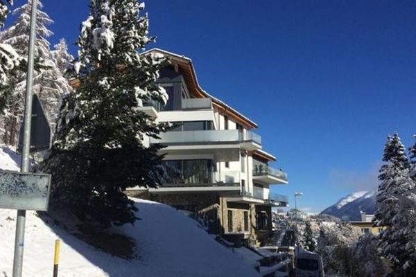 2 Bedrooms Apartment in St. Moritz