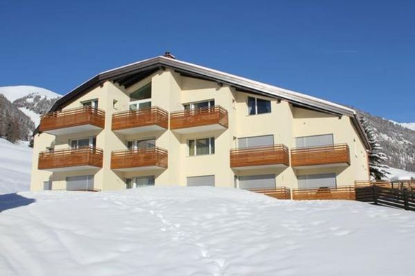 Apartment in Samedan