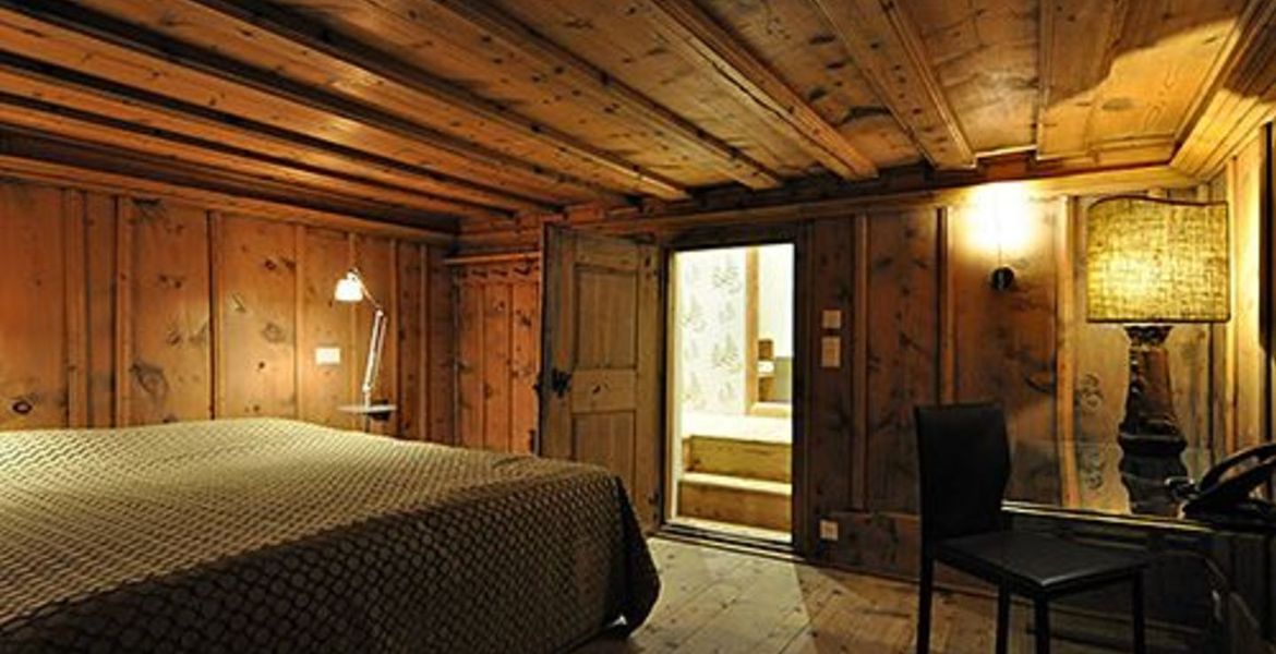 St. Moritz Chalet à louer avec 5 chambres à coucher et 320m