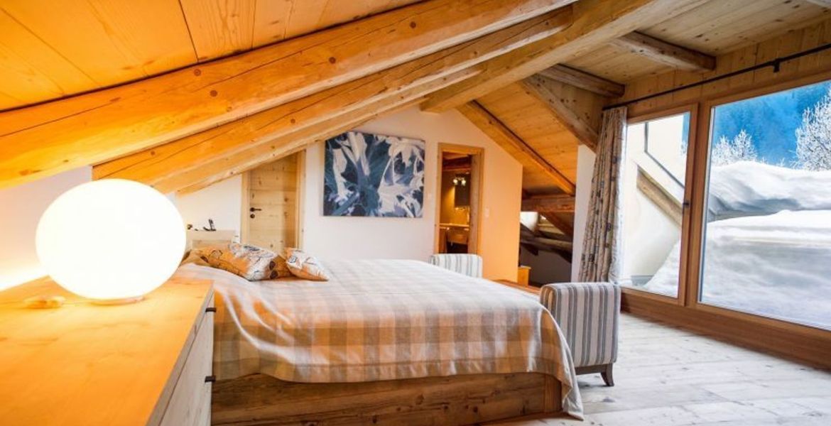 St. Moritz Chalet for rent with 5 bedrooms and 320 equipped 