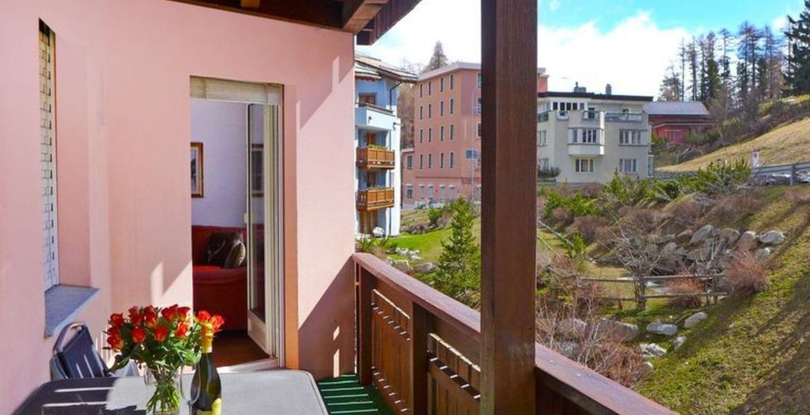 3-room apartment 70 m2 on 2nd floor for rent in St Moritz.