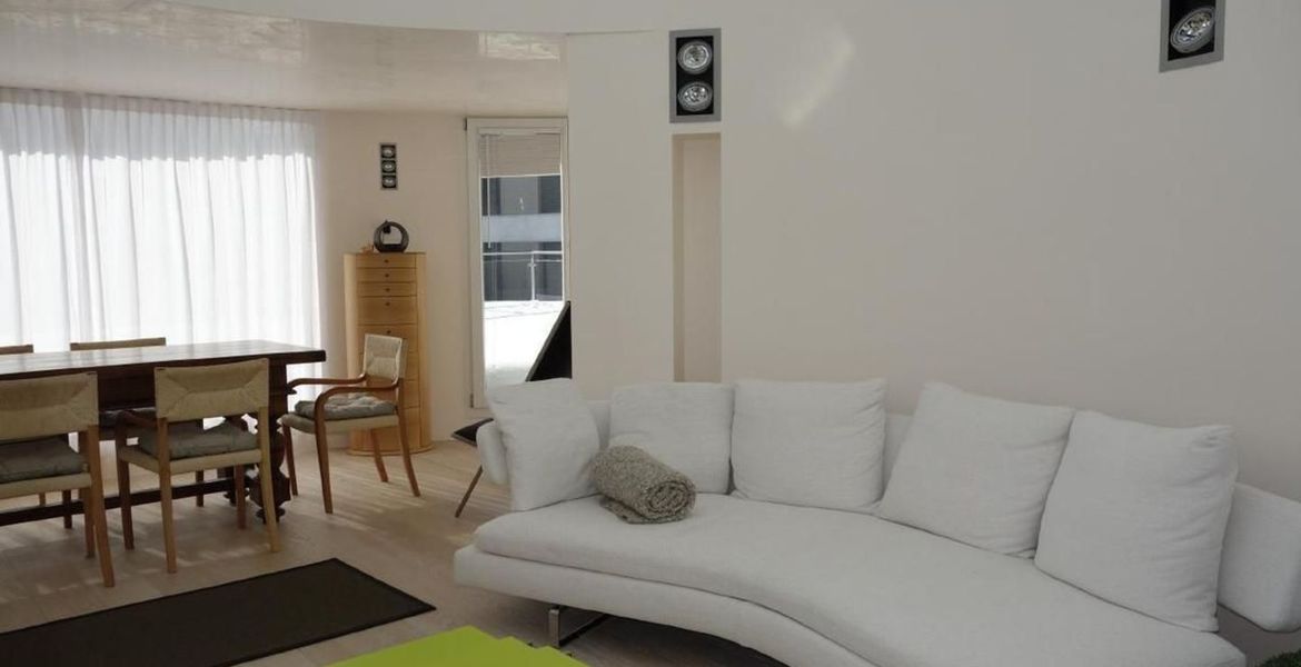 Appartement de 120 m2 à louer à St Moritz avec 3 chambres 