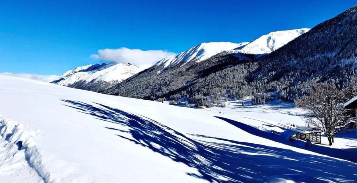 Chalet à louer à St. Moritz avec 270 m² et 5 chambres 