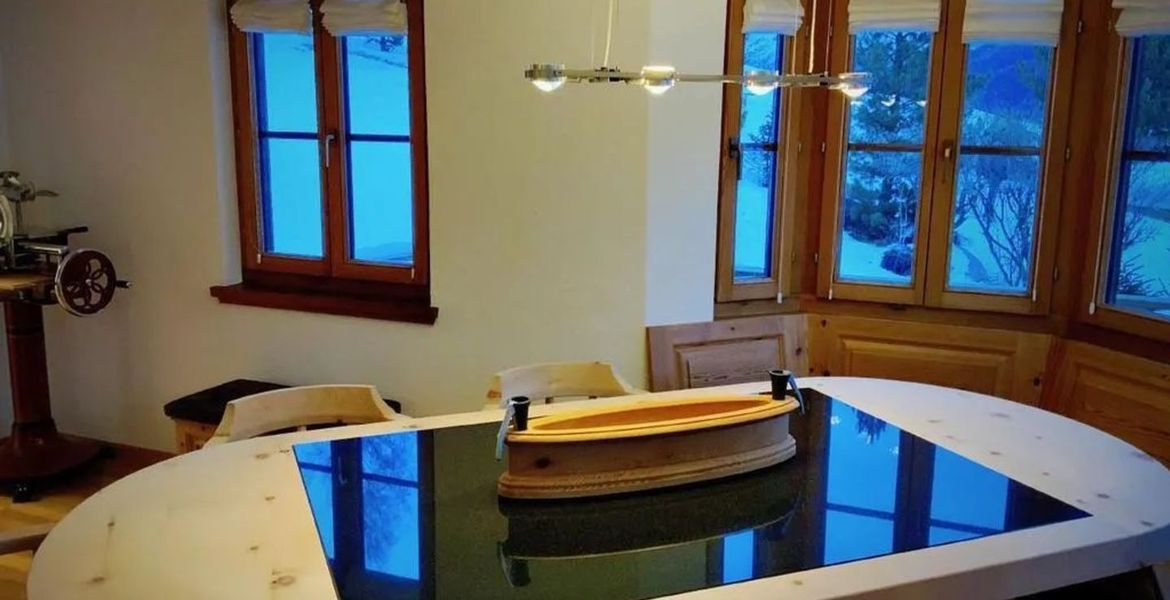 Chalet for rent in St. Moritz with 270 sqm and 5 bedrooms