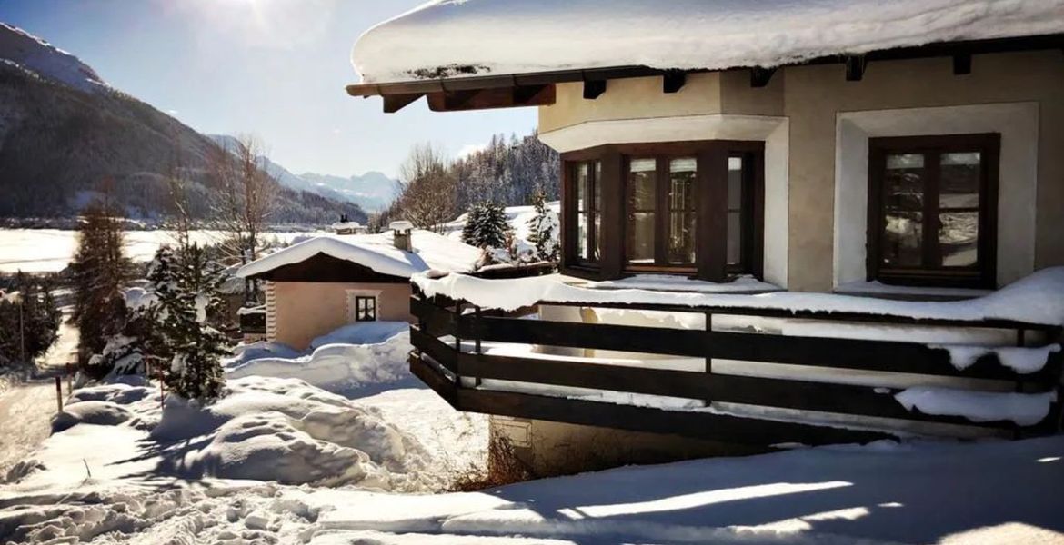 Chalet for rent in St. Moritz with 270 sqm and 5 bedrooms