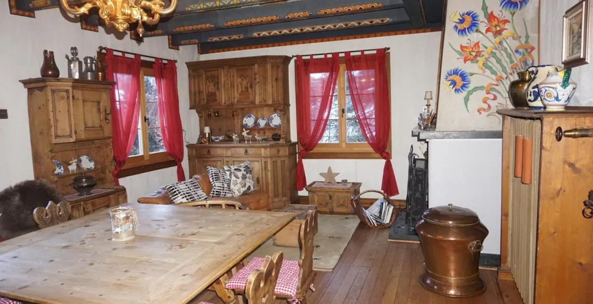 Chalet à louer à St Moritz avec 200 m² et 5 chambres 