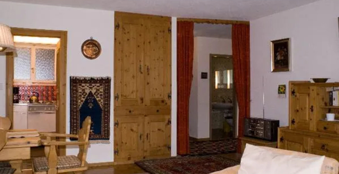 St. Moritz Bad Appartement de 3 1/2 pièces (82m2) au 3ème ét