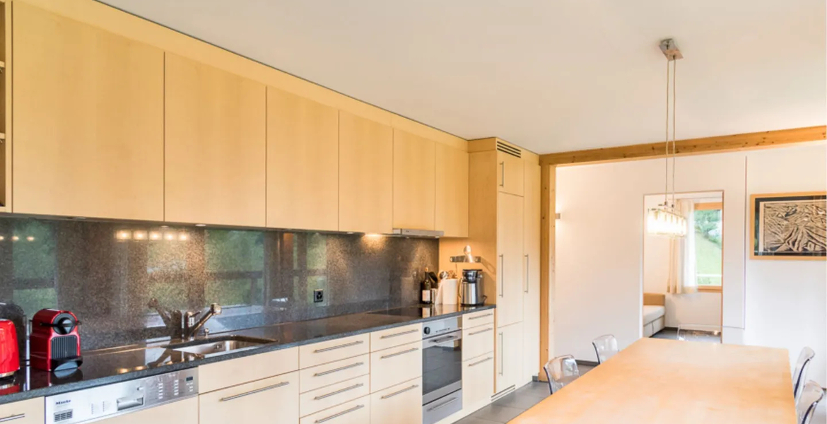 Appartement à louer à Pontresina avec 5 chambres et 130 m².