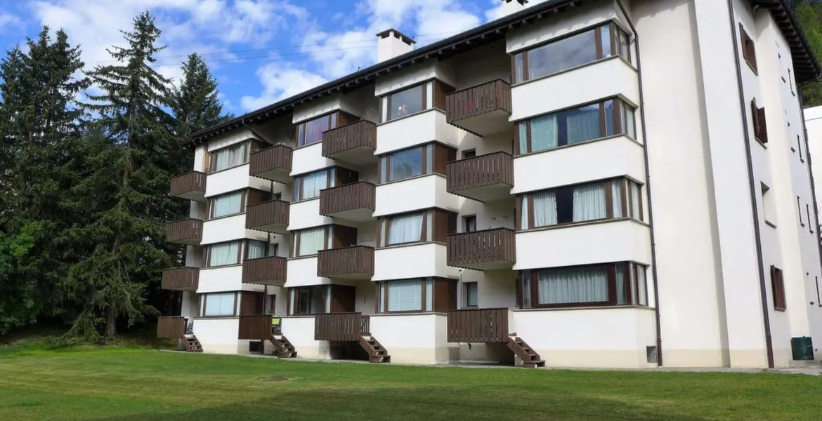 3-room apartment 70 m2 on 2nd floor for rent in St Moritz.