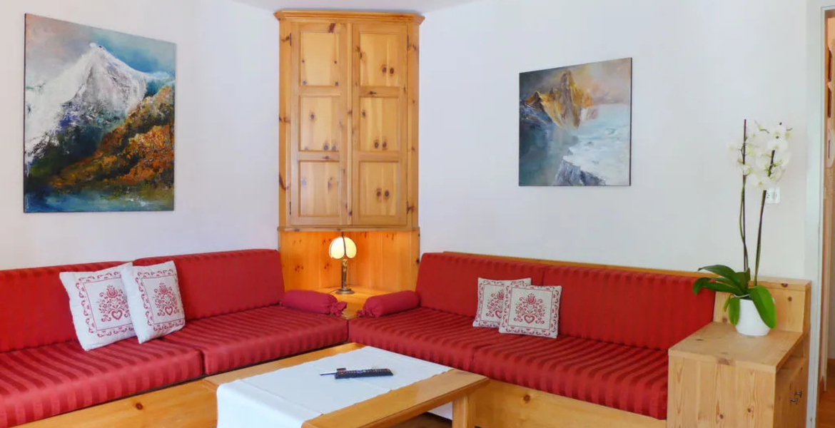 3-room apartment 70 m2 on 2nd floor for rent in St Moritz.