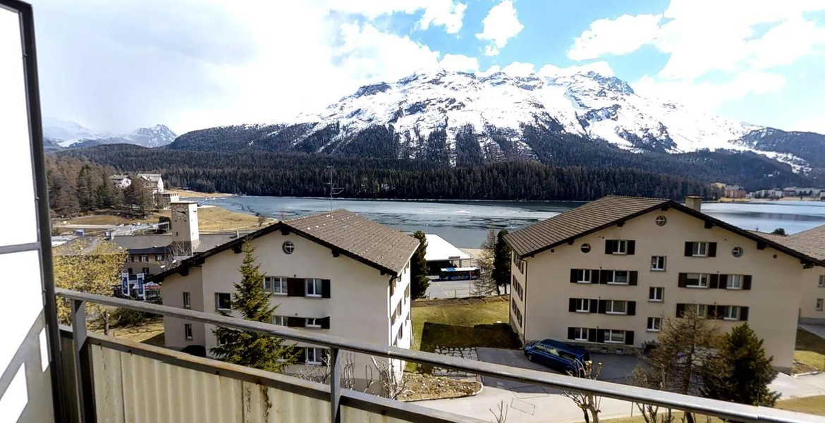 3-room apartment on the second floor, 70 m2 in St Moritz for