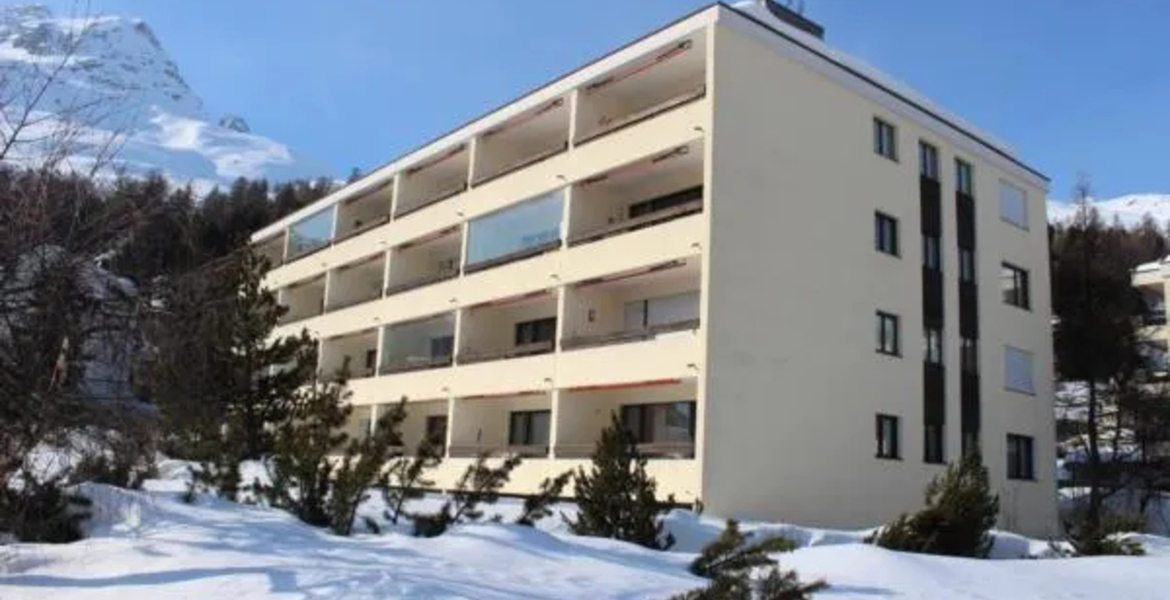 Sunny holiday 1 1/2 apartment, 2 persons Champfèr/St. Moritz