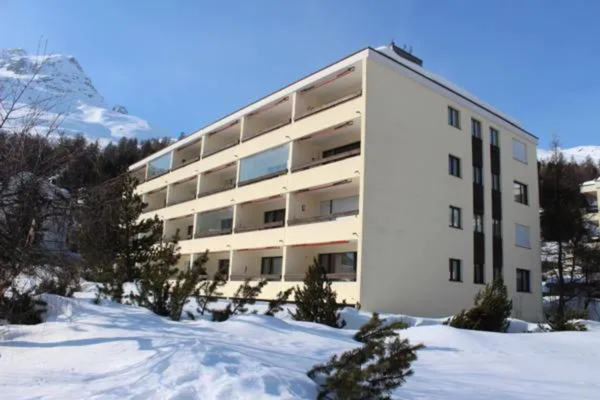 Sunny holiday 1 1/2 apartment, 2 persons Champfèr/St. Moritz