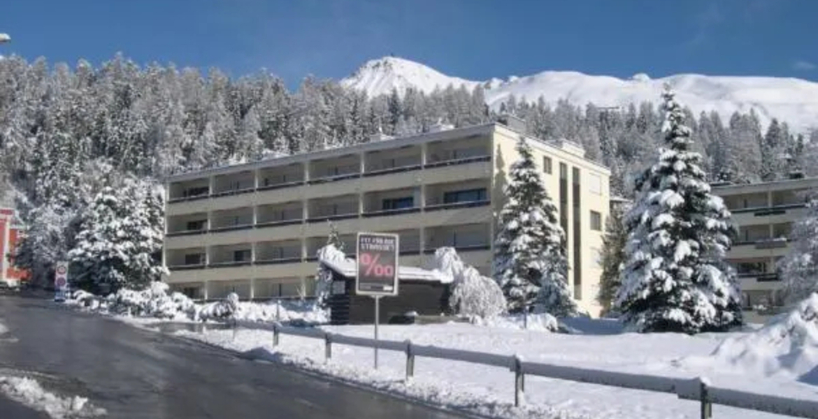 Sunny holiday 1 1/2 apartment, 2 persons Champfèr/St. Moritz