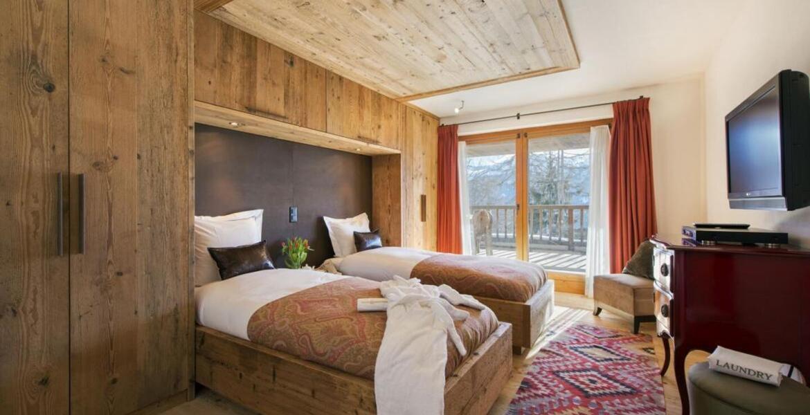 Immense chalet luxueux à Verbier avec 6 chambres à coucher  