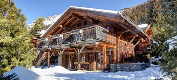 This is a luxury 5 bedroom chalet 