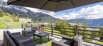 This is an exclusive 630m² luxury Verbier ski chalet