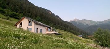 Chalet for rent in Surses