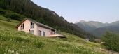 Chalet for rent in Surses