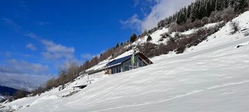 Chalet for rent in Surses
