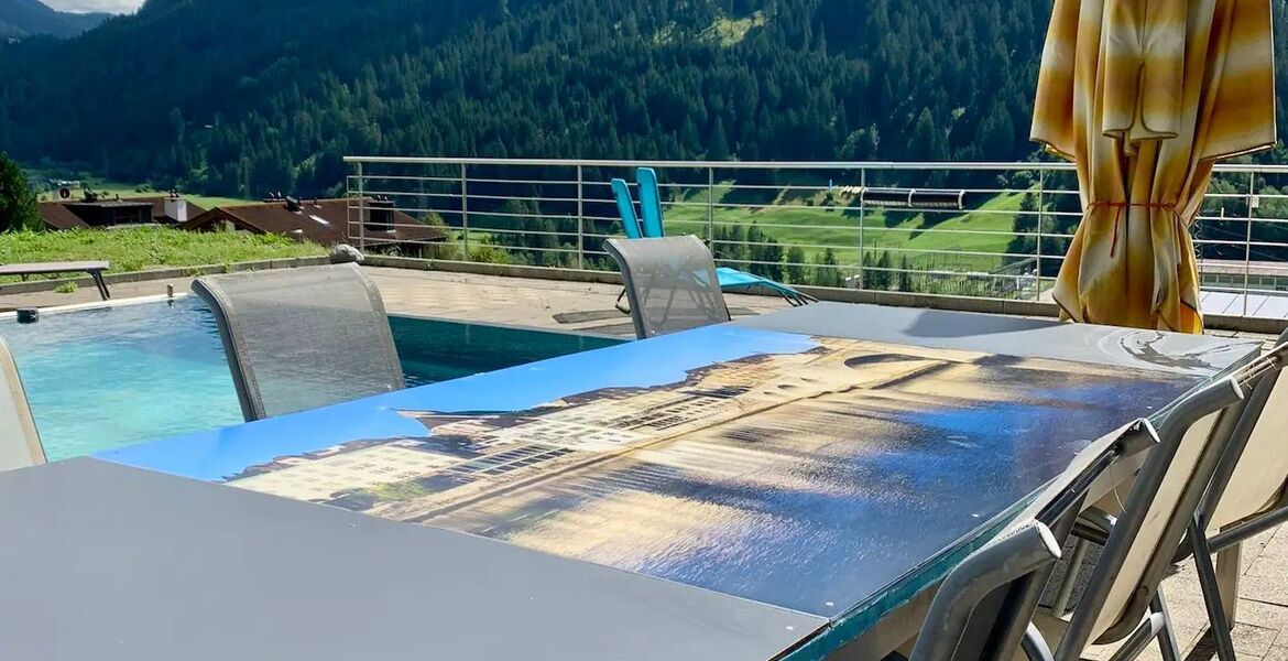 Chalet for rent in Surses