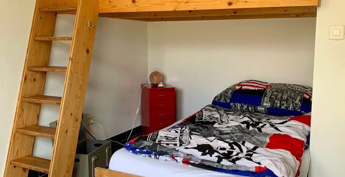 Chalet for rent in Surses