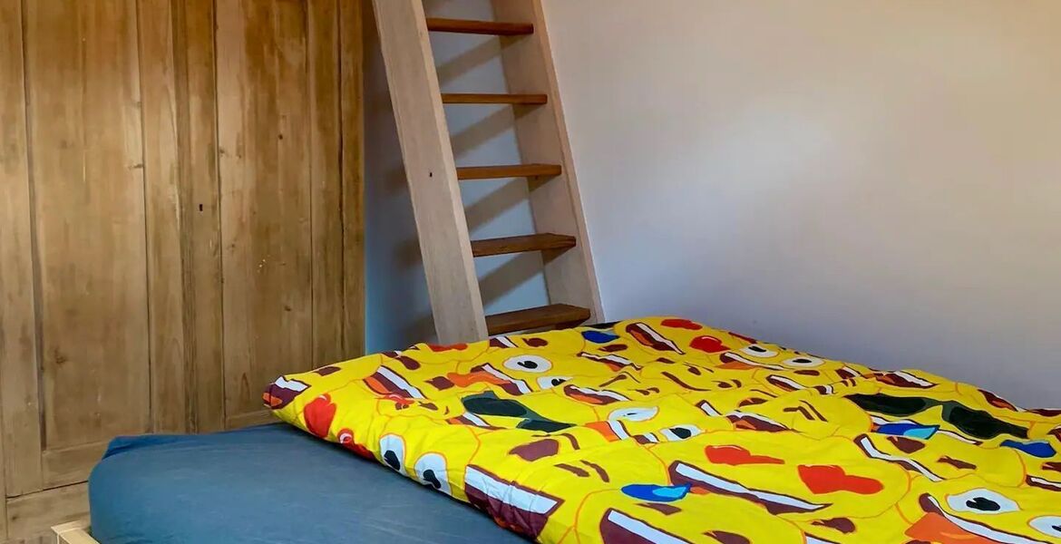Chalet for rent in Surses