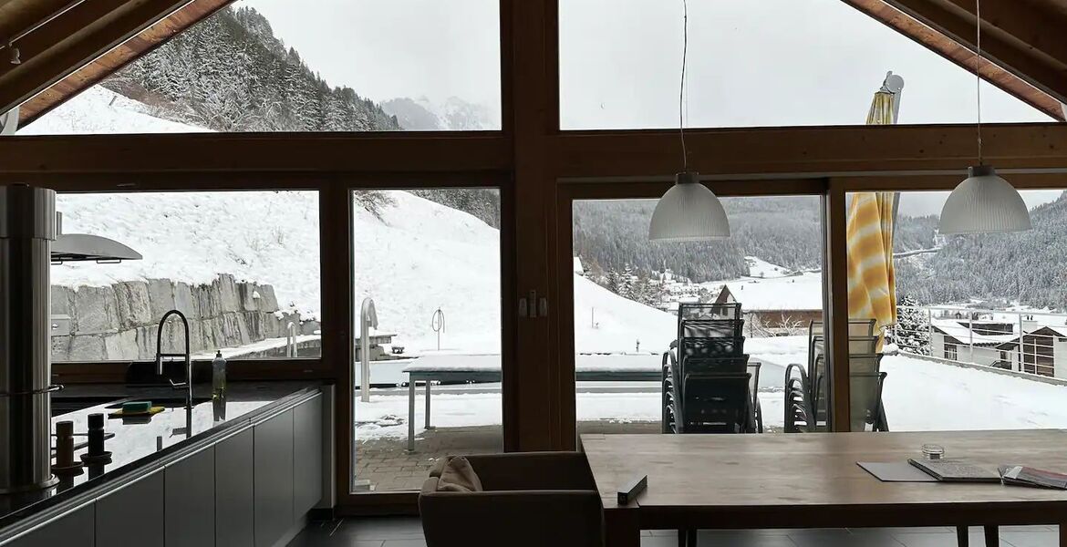 Chalet for rent in Surses