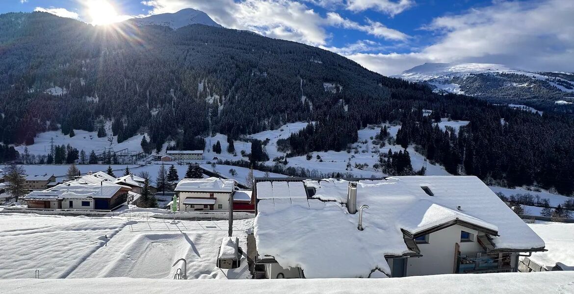 Chalet for rent in Surses