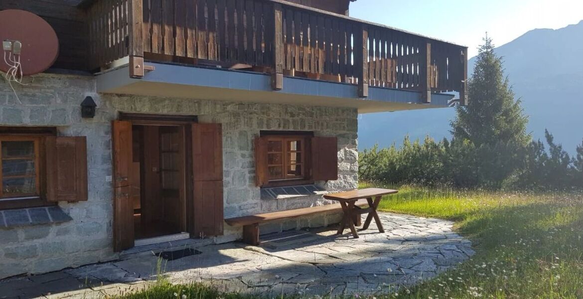 Chalet for rent in Surses