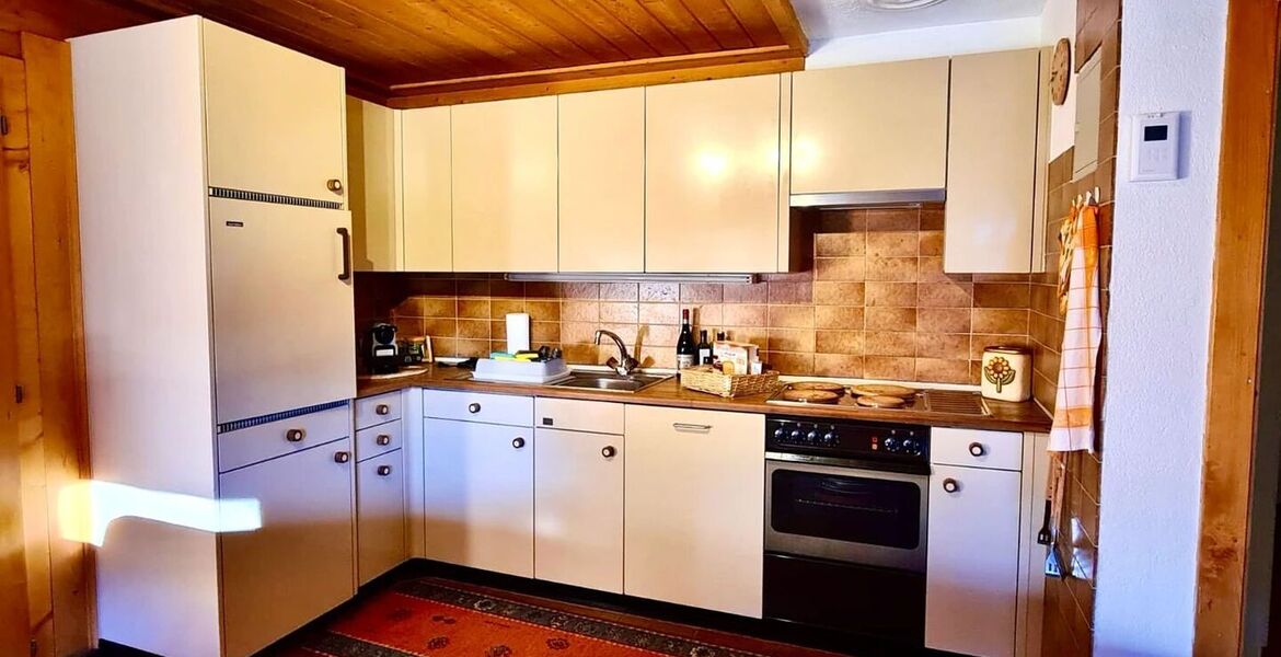 Chalet for rent in Surses