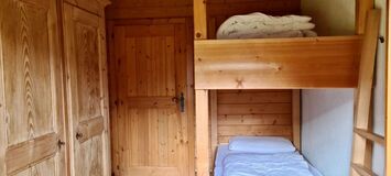Chalet for rent in Surses