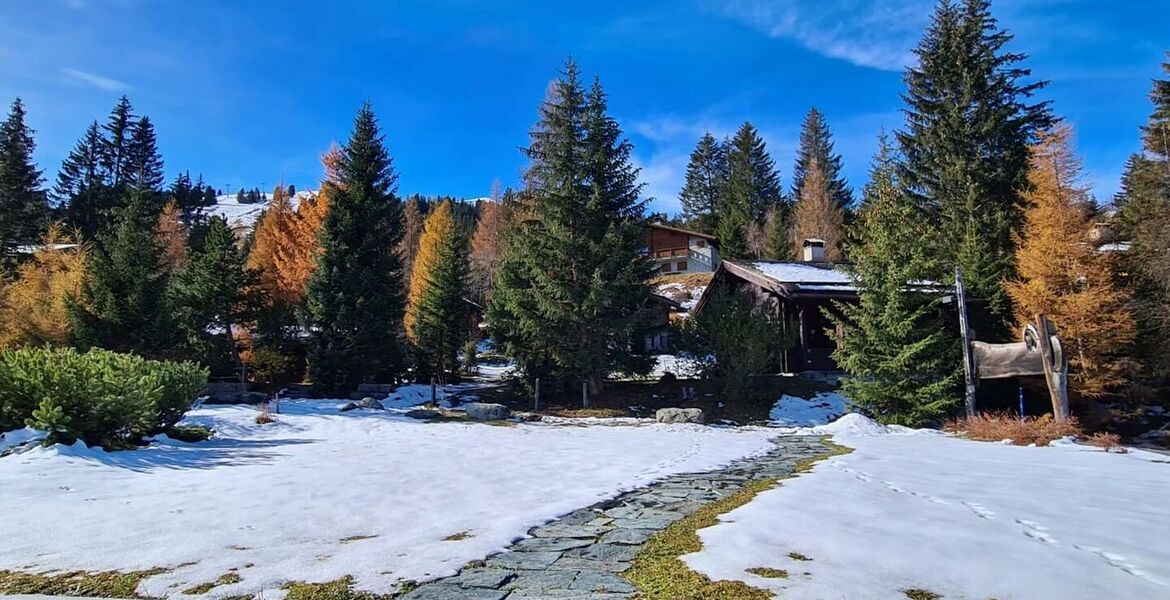 Chalet for rent in Surses