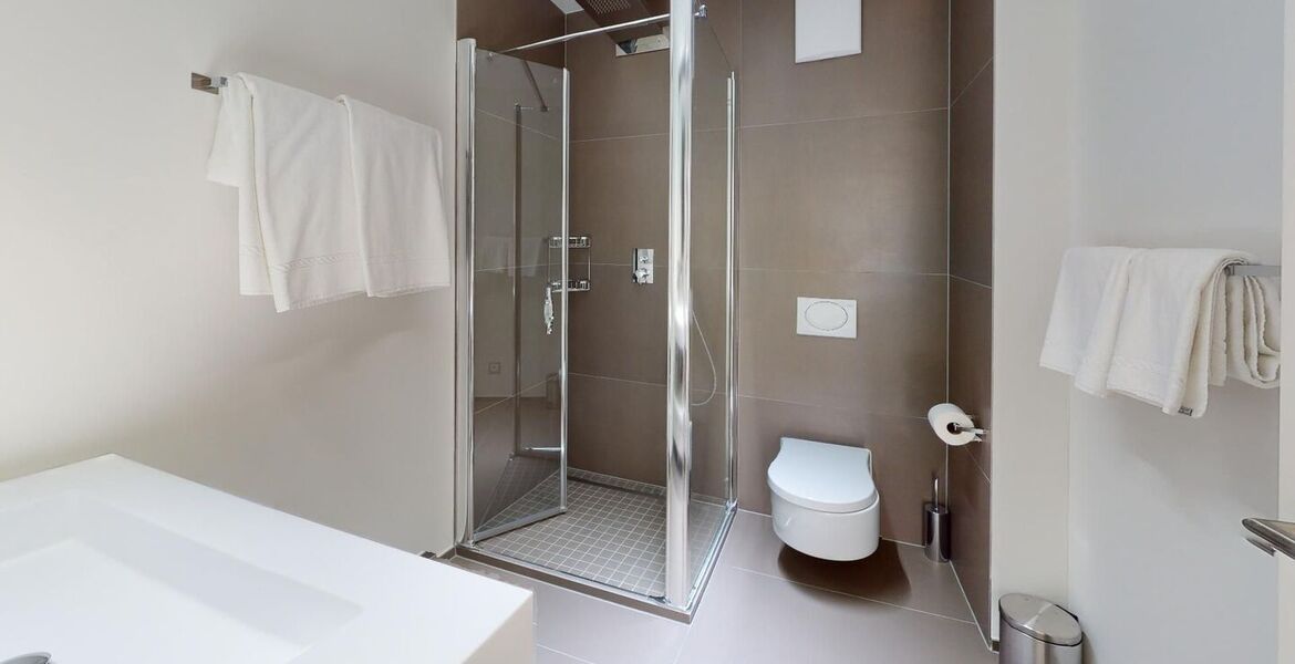 135 m² holiday apartment  OVERVIEW 3 bedrooms max. 6 persons