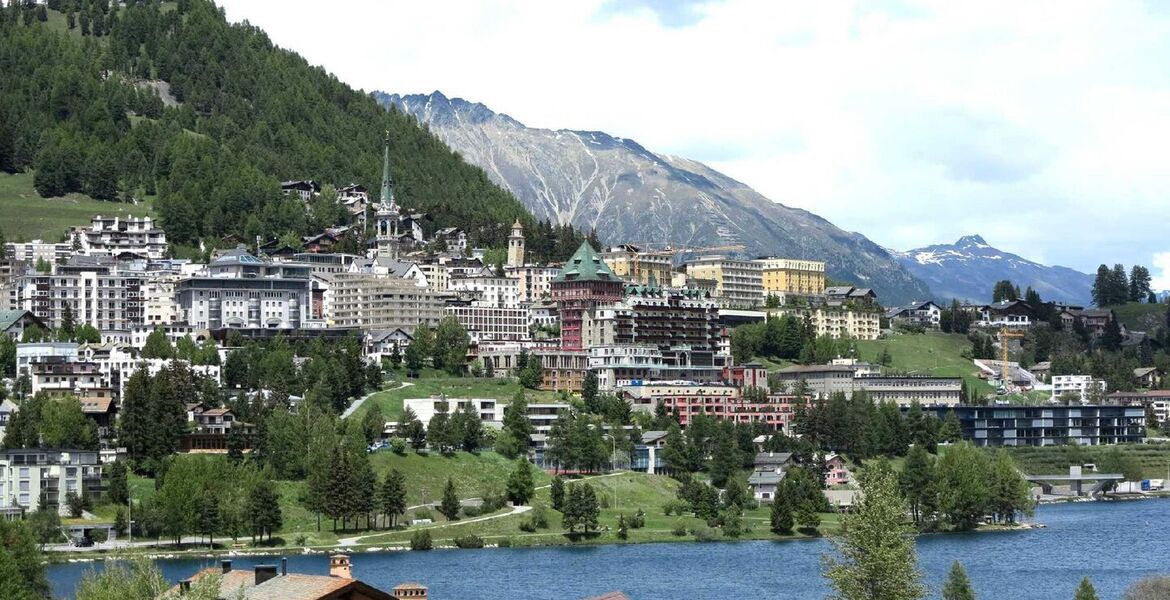 Appartement à louer à Saint-Moritz