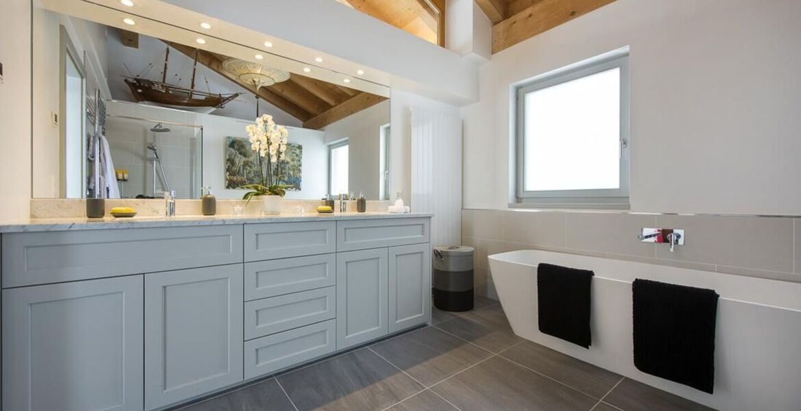 Luxury Chalet in Verbier with Pool, Spa and Breathtaking Vie