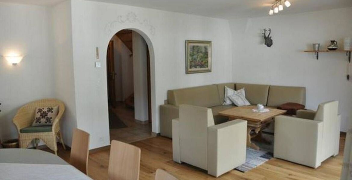 Appartement duplex à Sils Maria avec vue sur la montagne
