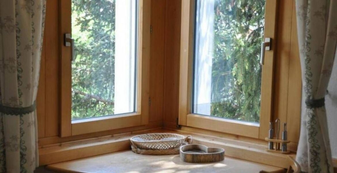 Appartement duplex à Sils Maria avec vue sur la montagne