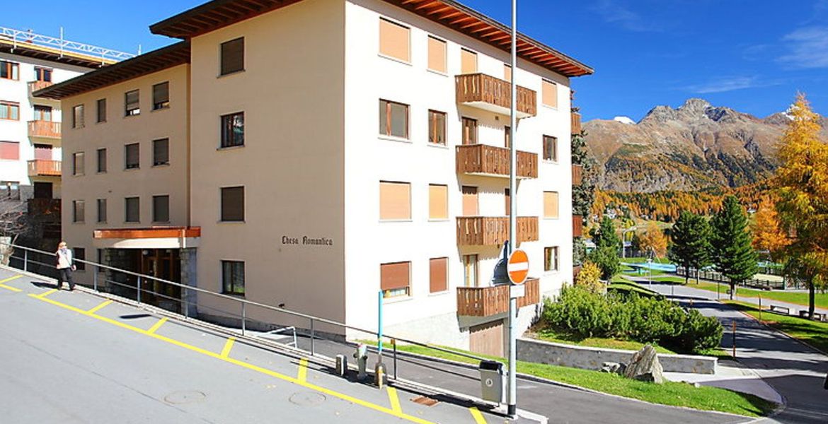 Location appartement de 4 chambres à St. Moritz-Dorf