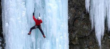 Escalade Sur Glace Au Corn da Diavolezza