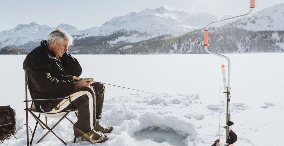 Pesca de invierno en St. Moritz
