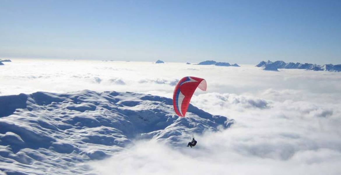 Paragliding