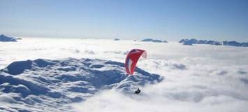 Paragliding