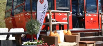 ALTO BAR - Lounge & Tearoom
